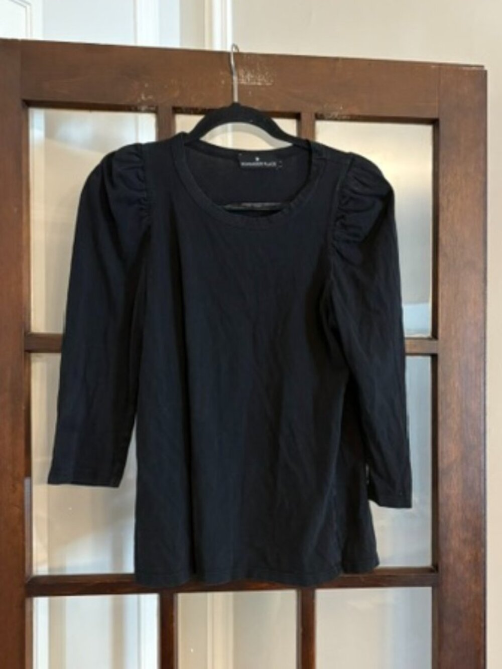 Tuckernuck Pomander Place Black Tee with Puffed Sleeves, Size Small